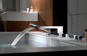 4 Tips For Creating a Beautiful Modern Bathroom deque-8.jpg