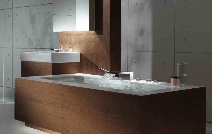 Bathtub